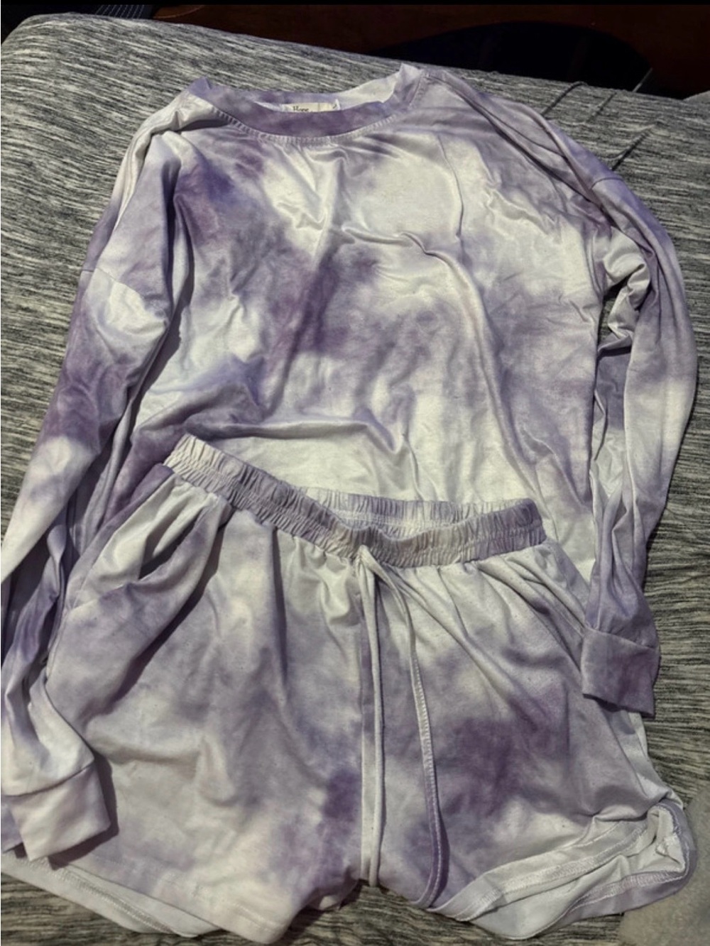 Women's Lavender Tie-Dye Lounge Set - Long Sleeve Top & Shorts